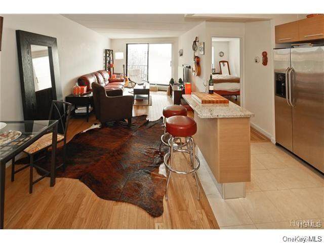 1155 Warburton Avenue - Photo 1