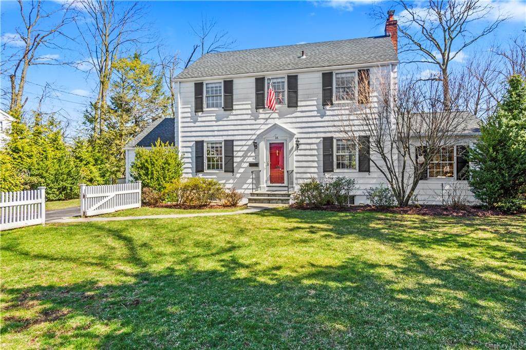 16 Franklin Avenue - Photo 1