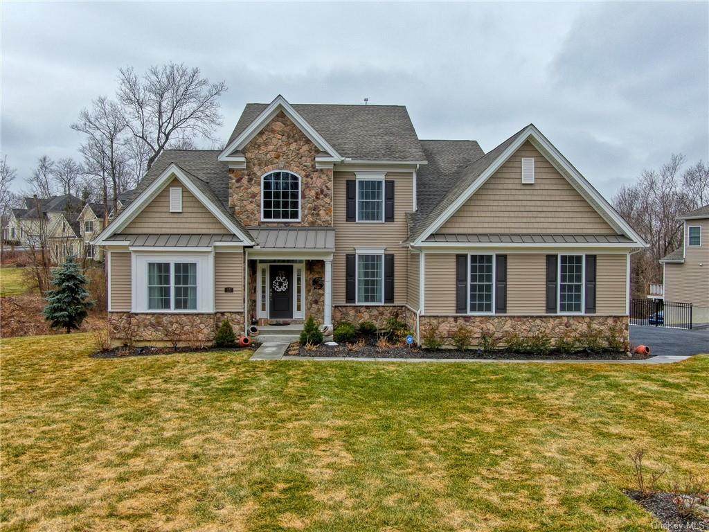 15 Sommerset Drive - Photo 1