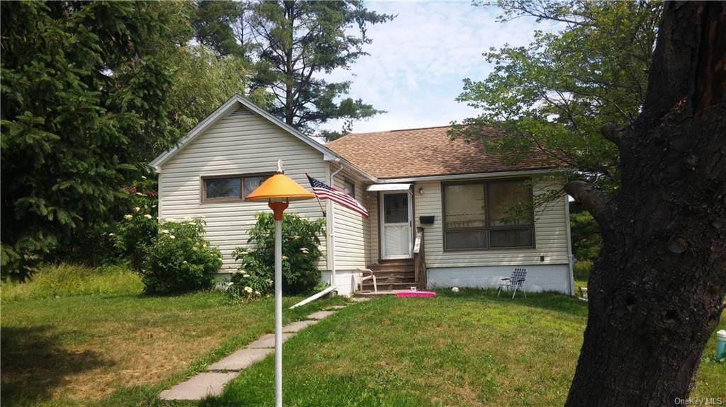 6 Mager Avenue - Photo 1