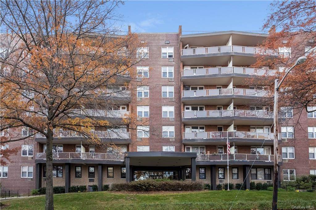 360 Westchester Avenue - Photo 1