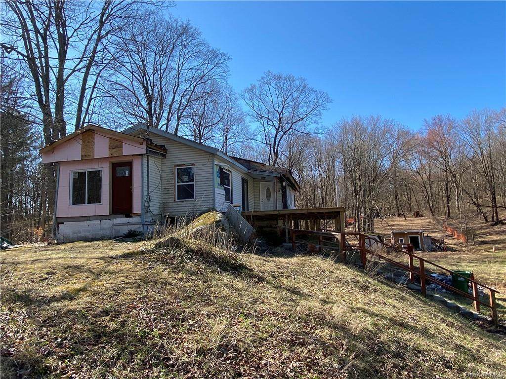 22 Willow Cross Road - Photo 1