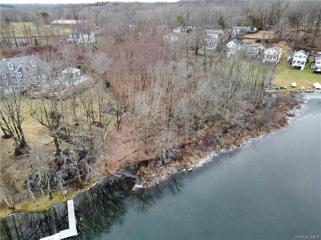 4 Brookside Lane - Photo 1