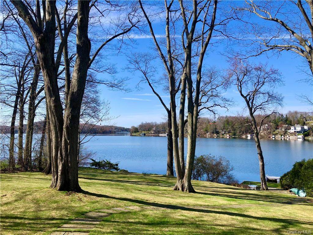 460 Lake Boulevard - Photo 1