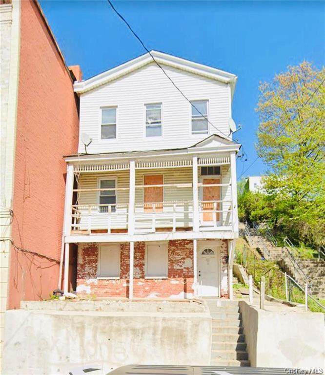 162 Oak Street - Photo 1