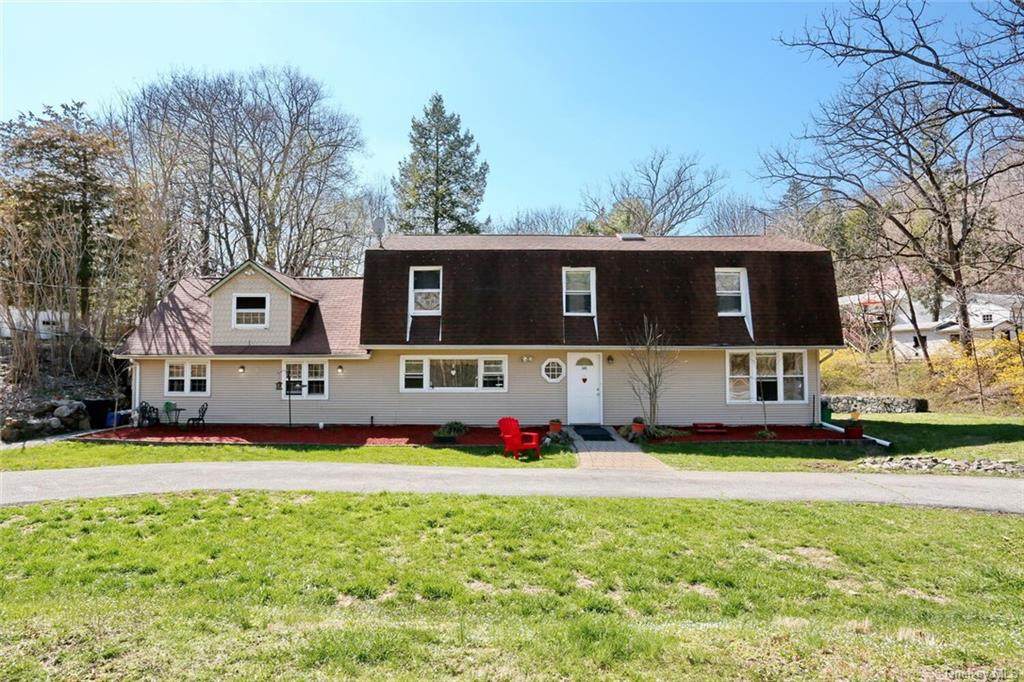 247 Zukor Road - Photo 1