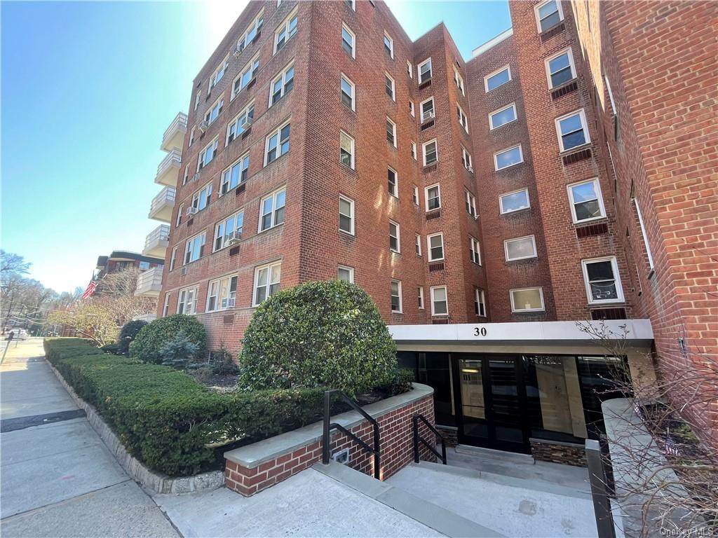 30 Hartsdale Avenue - Photo 1