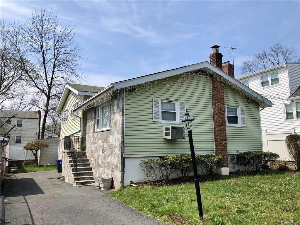 59 Cabot Avenue - Photo 1