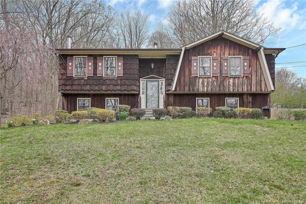 1224 Old Albany Post Road - Photo 1