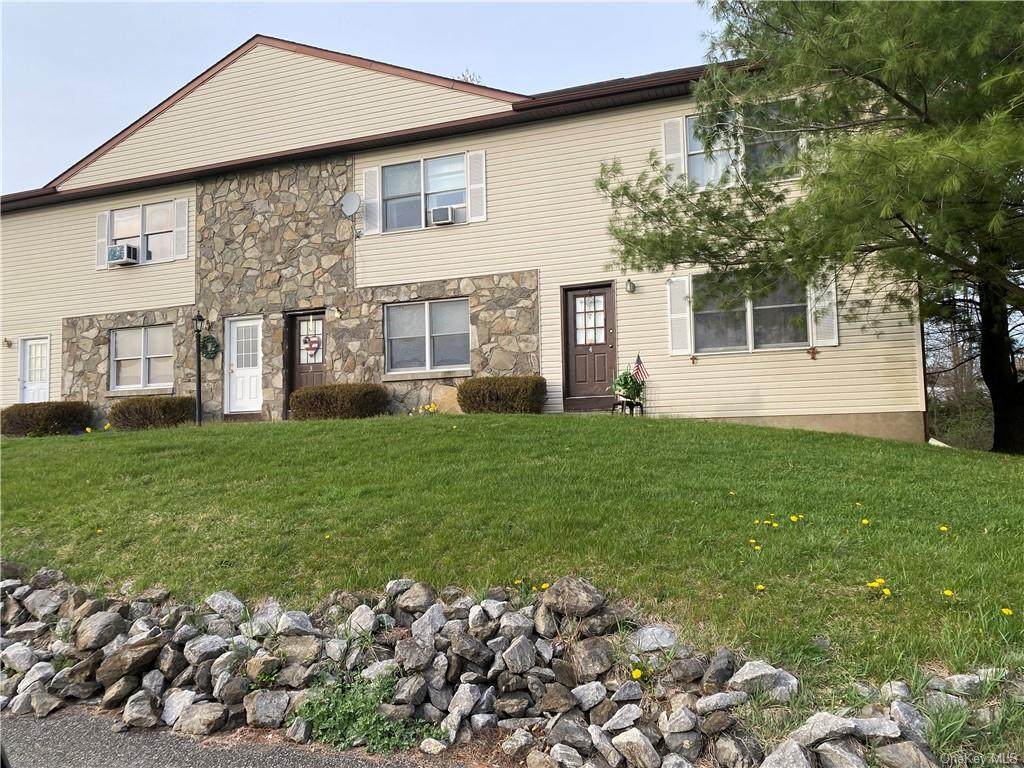 223 Vineyard Avenue - Photo 1