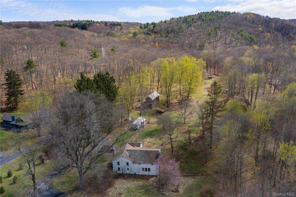 318 Slate Quarry Road - Photo 1