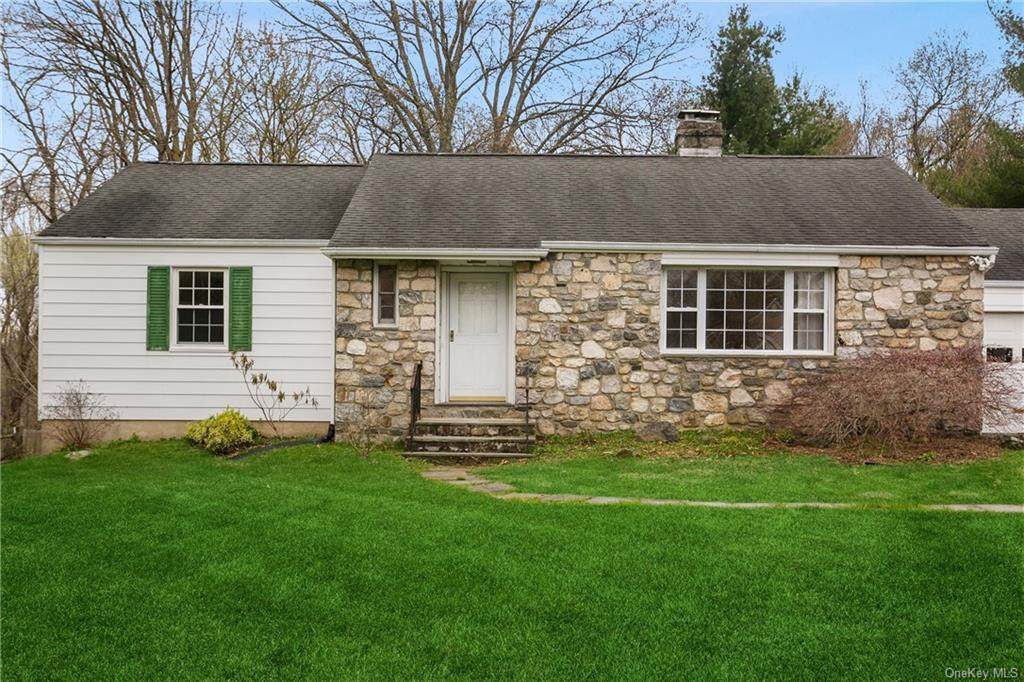 24 Seven Oaks Lane - Photo 1
