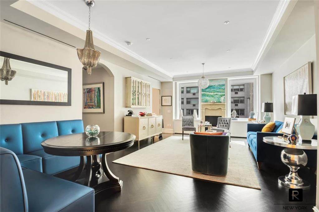 465 Park Avenue - Photo 1