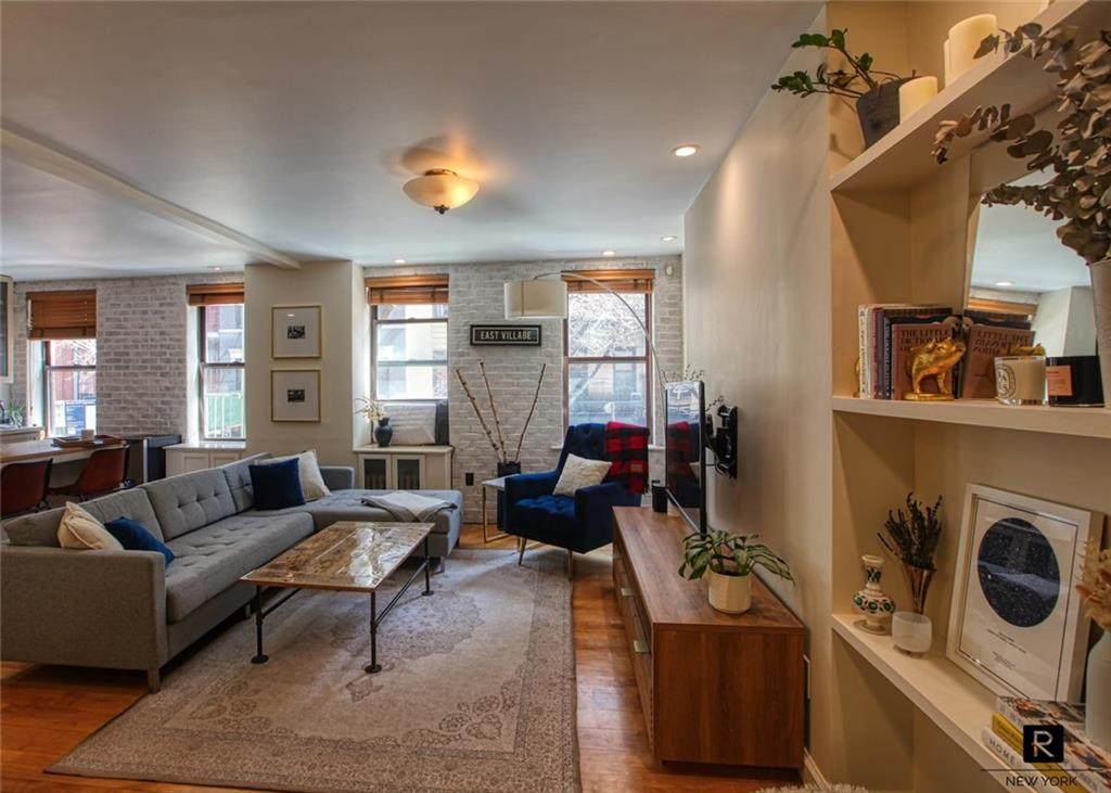 17 Clinton Street - Photo 1