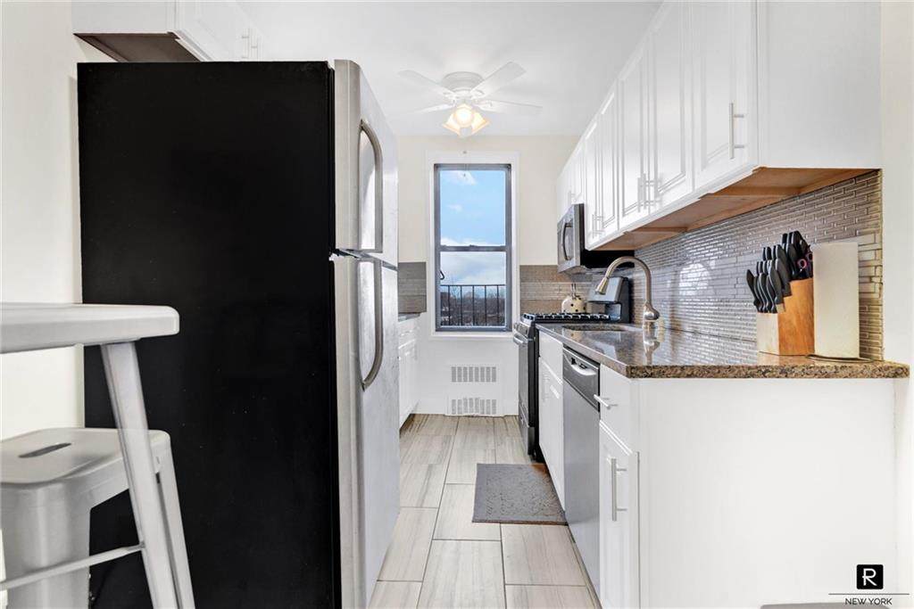 10 43rd Street - Photo 1