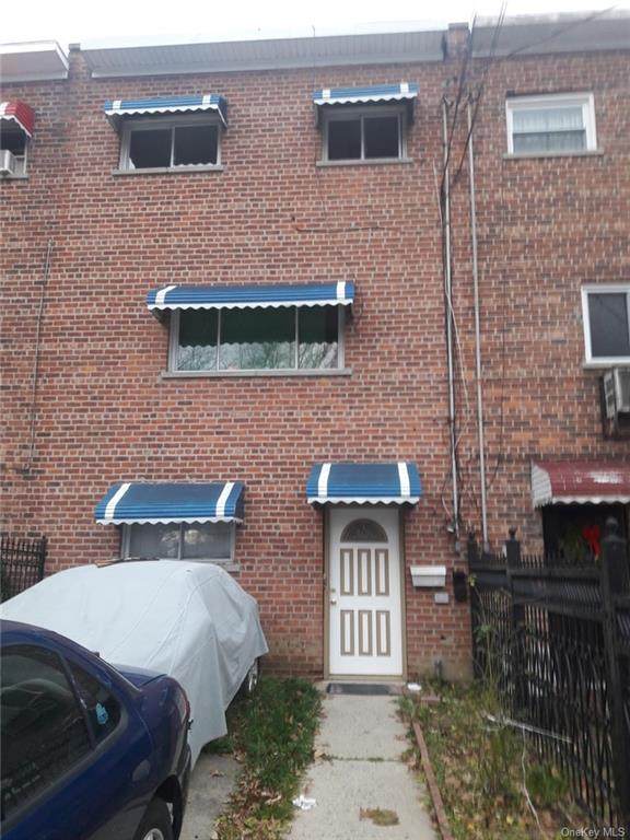 4169 Bronxwood Avenue - Photo 1