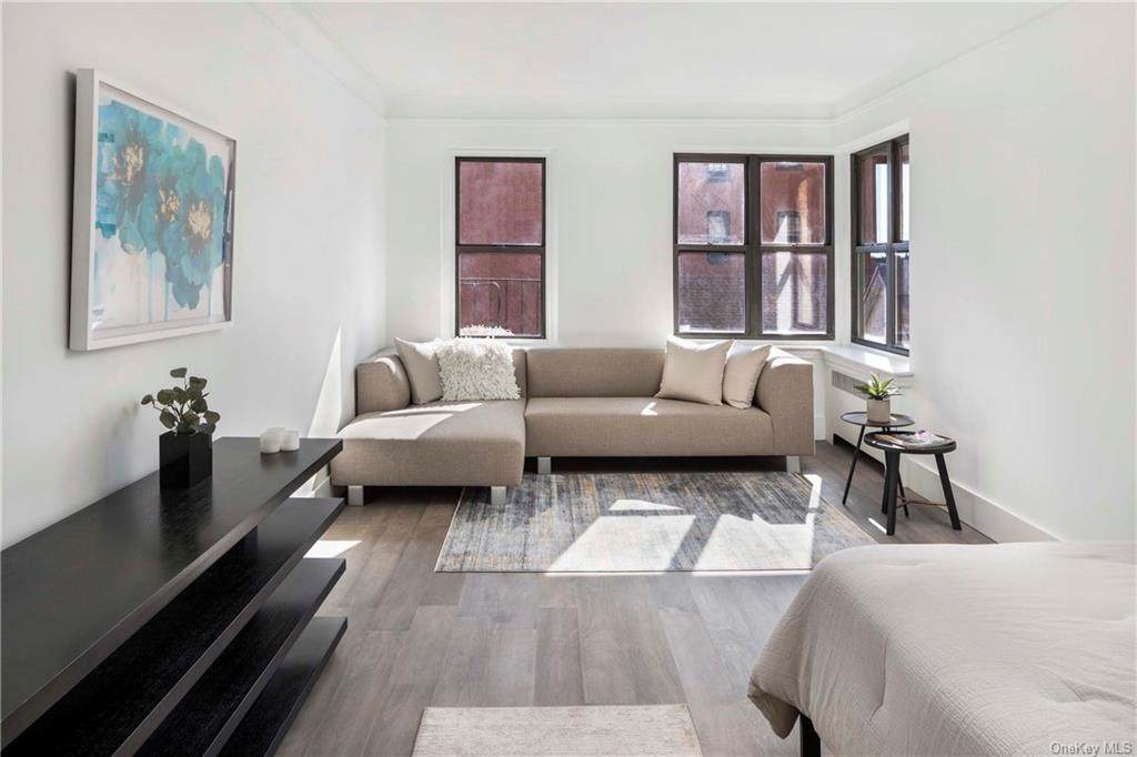 3000 Valentine Avenue - Photo 1