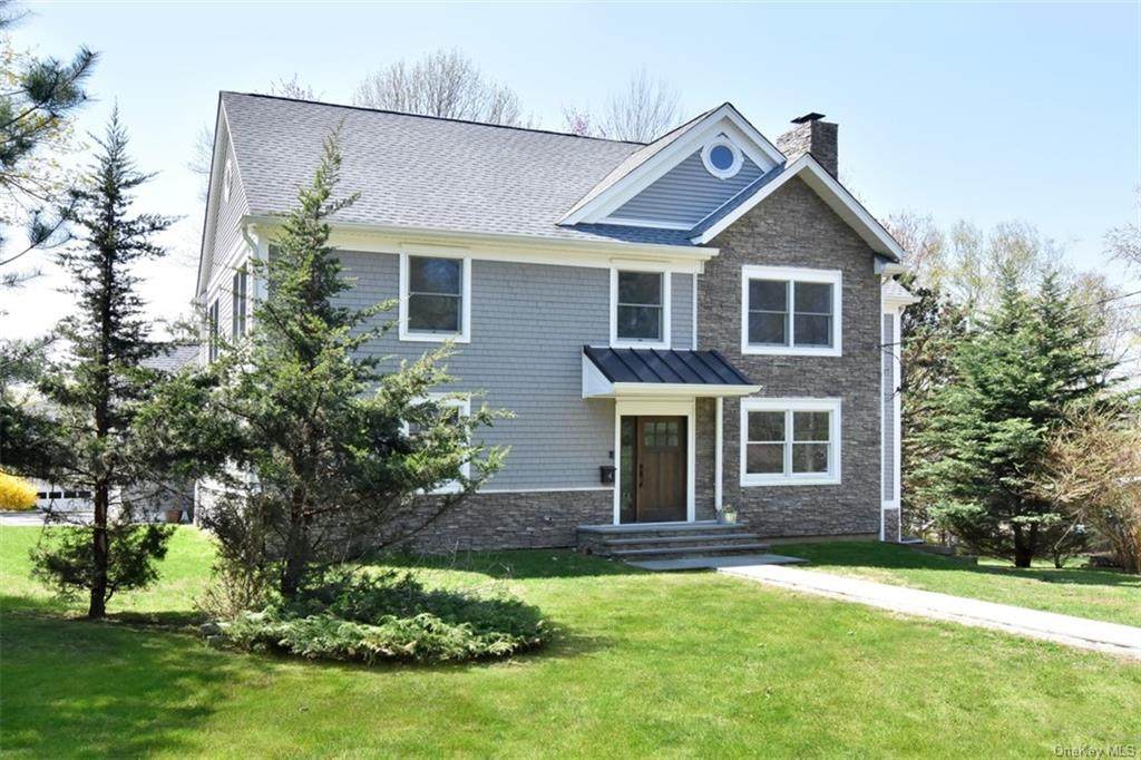 4 Circle Drive - Photo 1