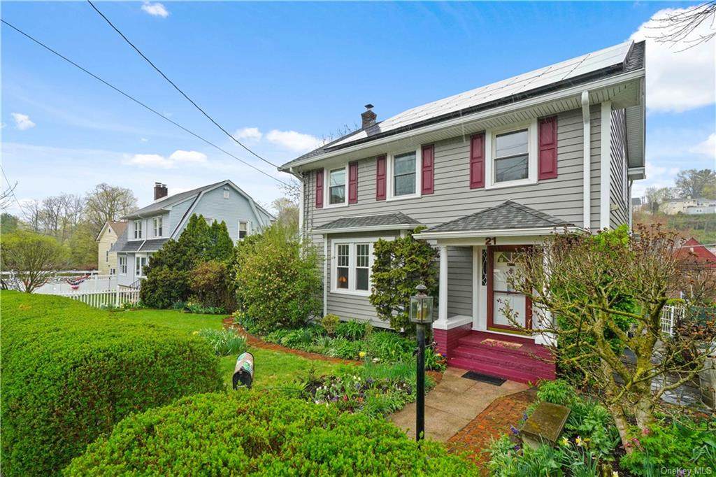 21 Manhattan Avenue - Photo 1