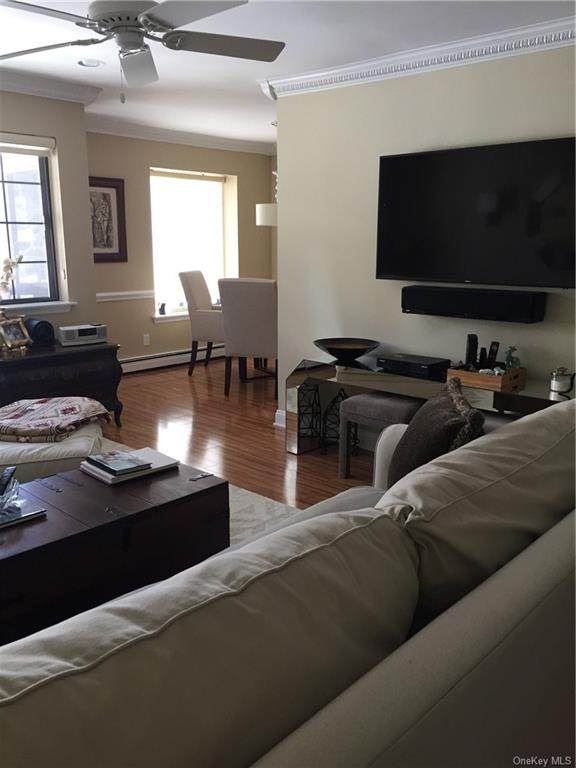 24 Foxwood Circle - Photo 1