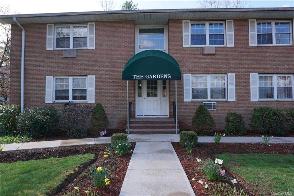 260 West Street - Photo 1