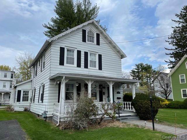 22 Avenue A - Photo 1