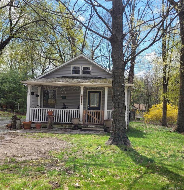 65 Airmont Road - Photo 1