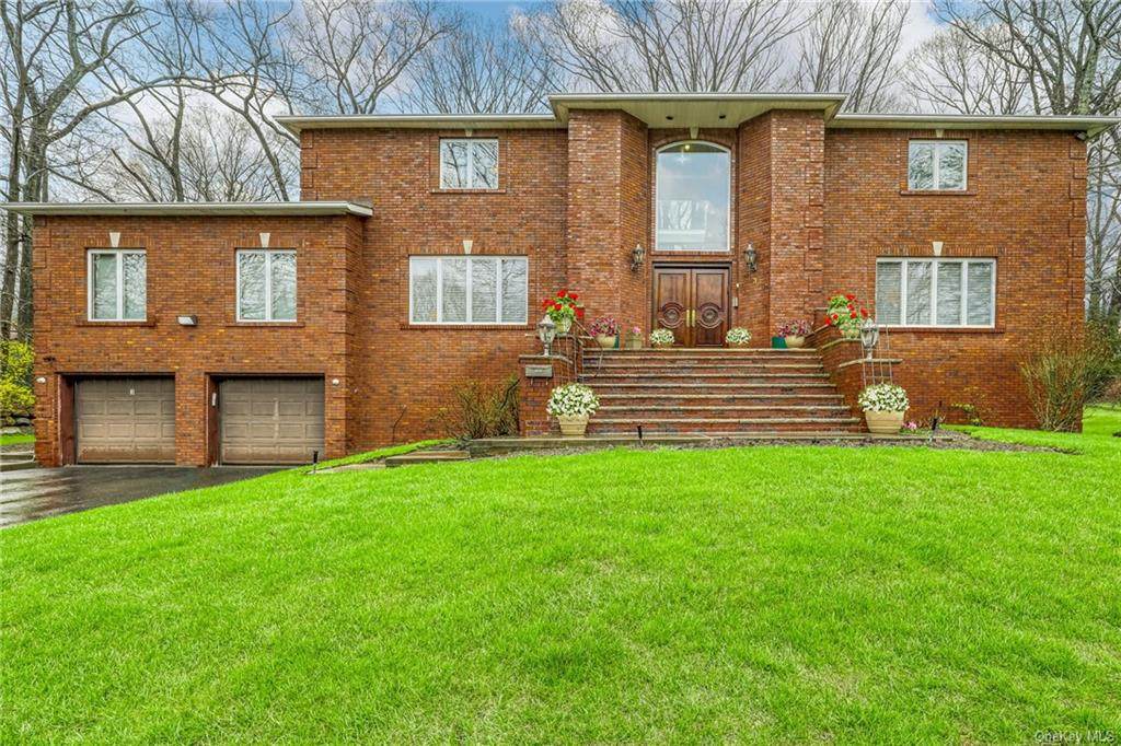 3 Pinewood Drive - Photo 1
