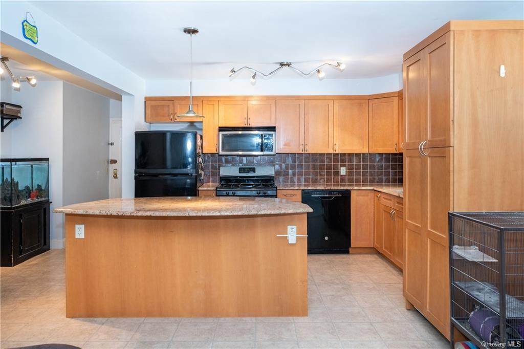 49 Manchester Road - Photo 1