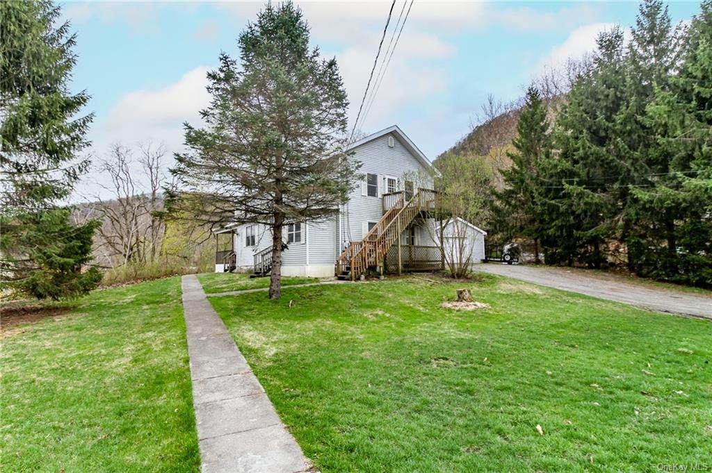 6 Borden Lane - Photo 1