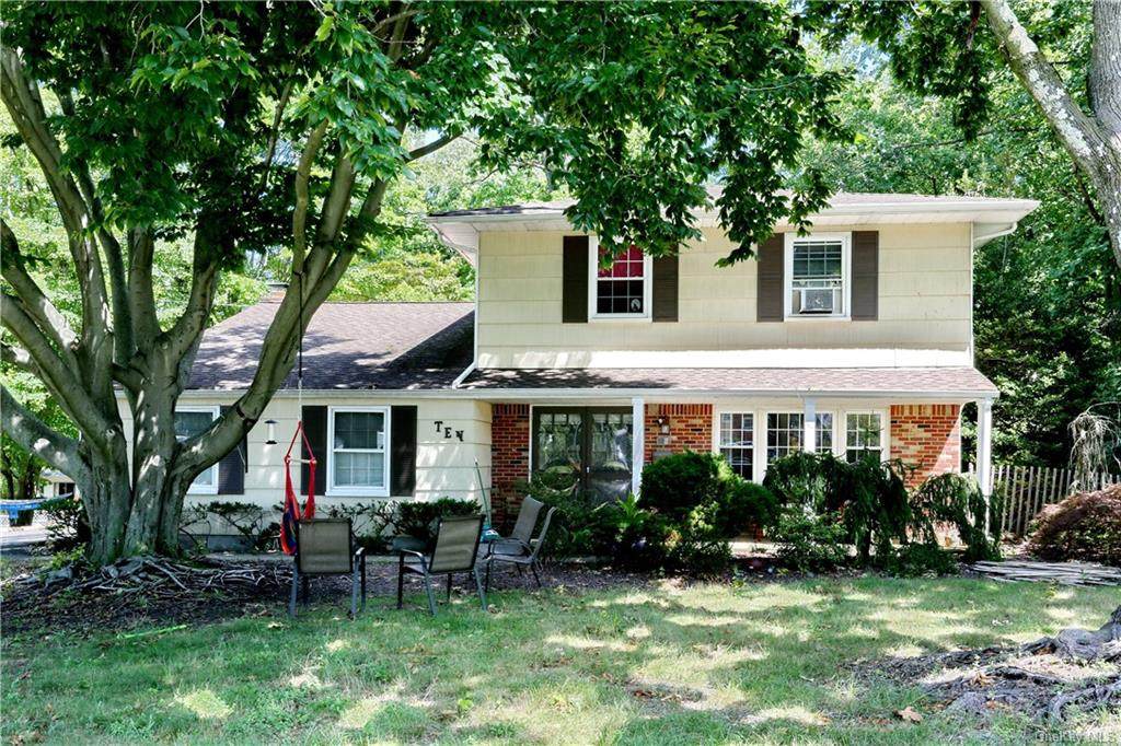 10 Claremont Lane - Photo 1
