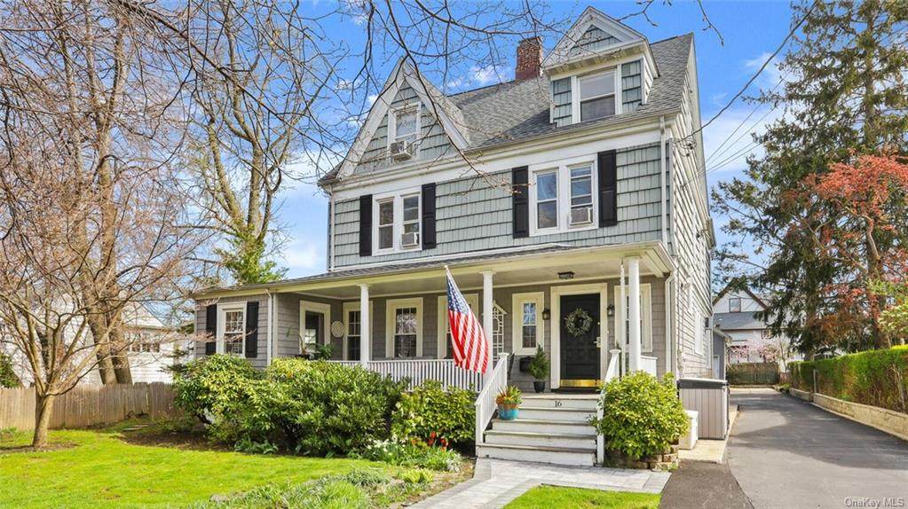 16 Parkview Avenue - Photo 1