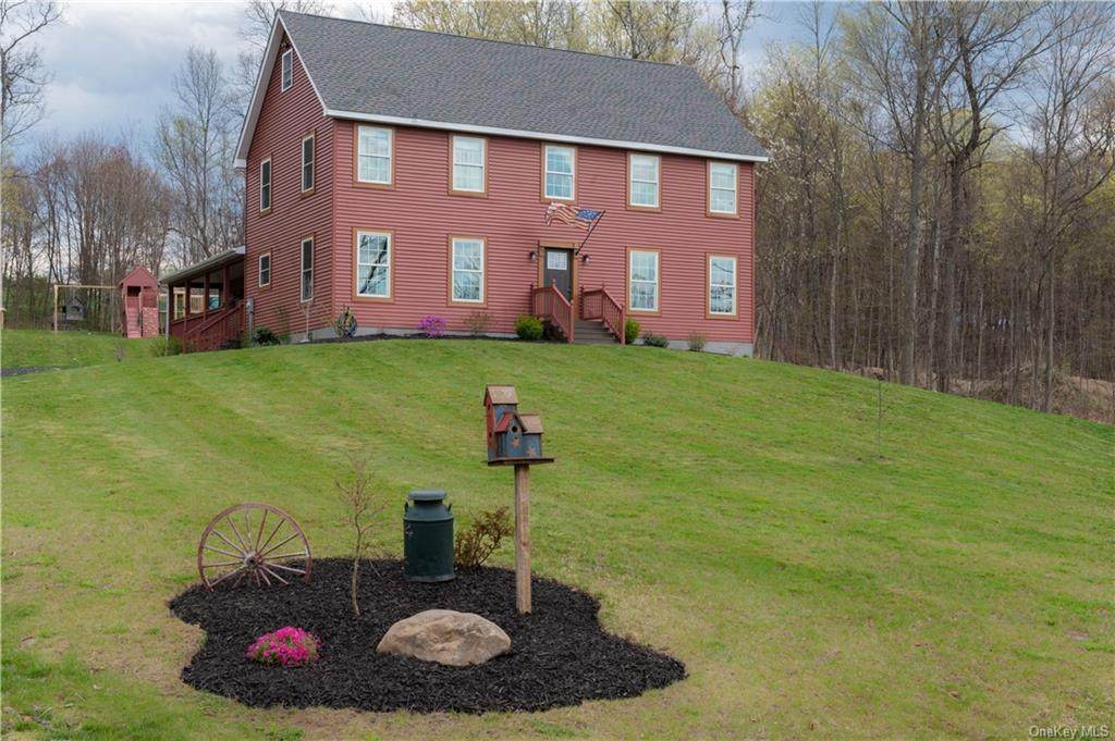 33 Emily Drive - Photo 1
