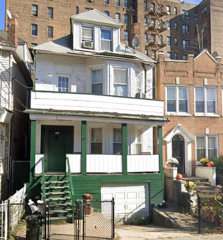 2916 Heath Avenue - Photo 1