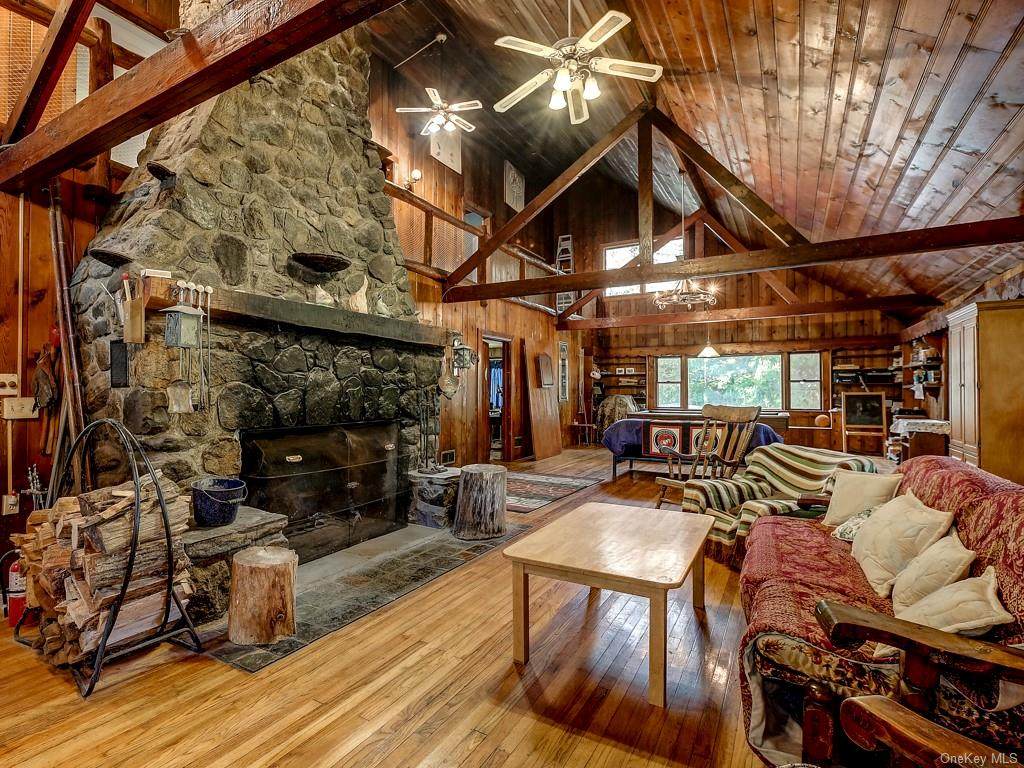 124 Cascade Road - Photo 1