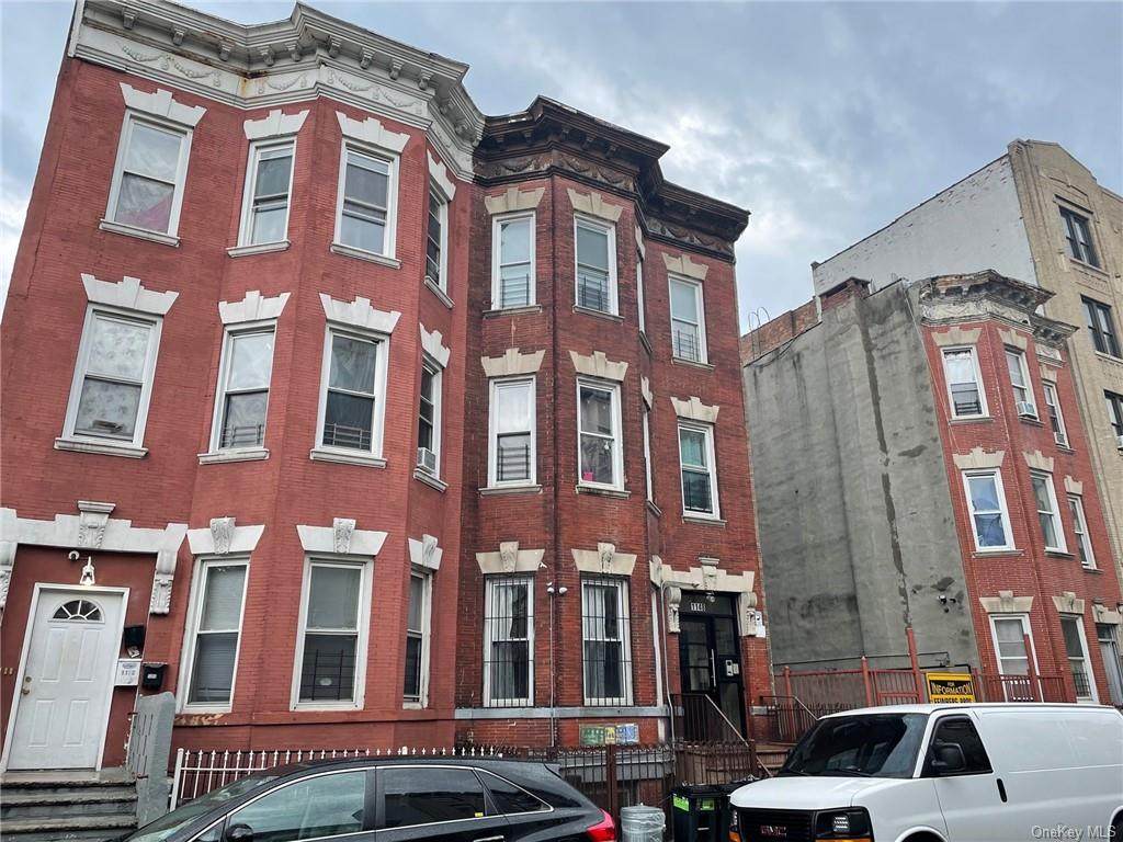 1148 Longfellow Avenue - Photo 1