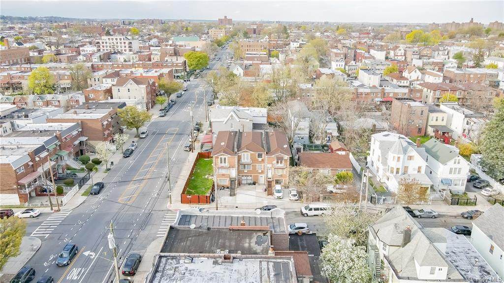 903 214th Street - Photo 1
