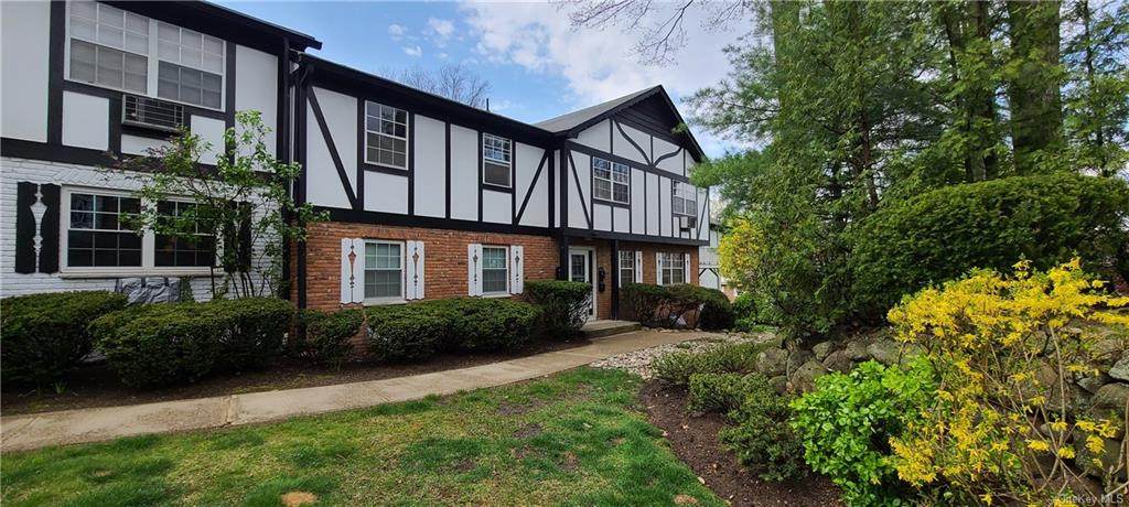 41 Parkside Drive - Photo 1