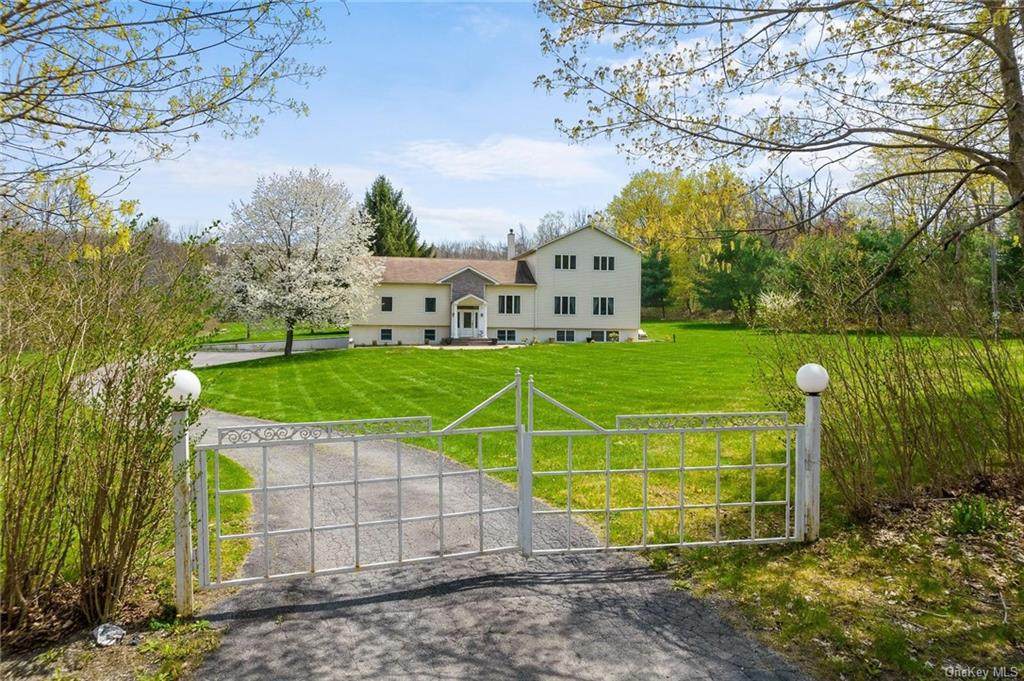 658 Waterbury Hill Road - Photo 1