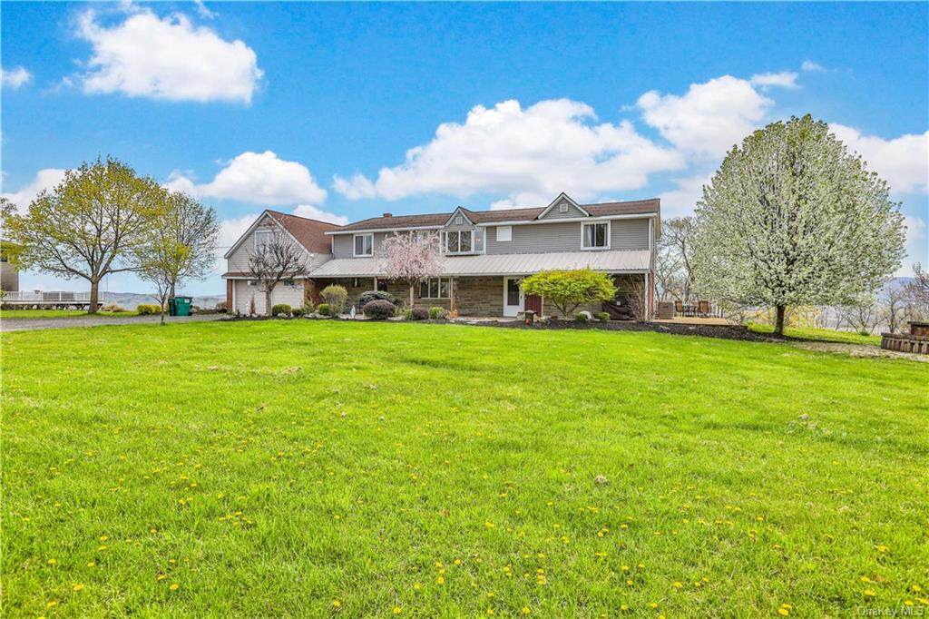 21 Bright Star Drive - Photo 1