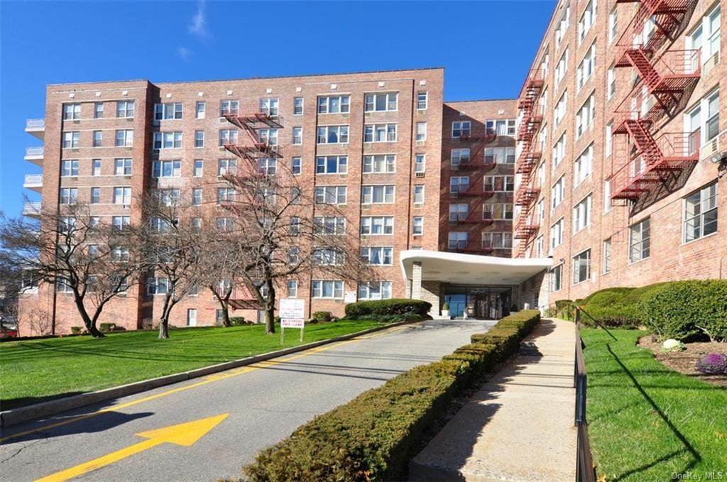 333 Bronx River Road - Photo 1