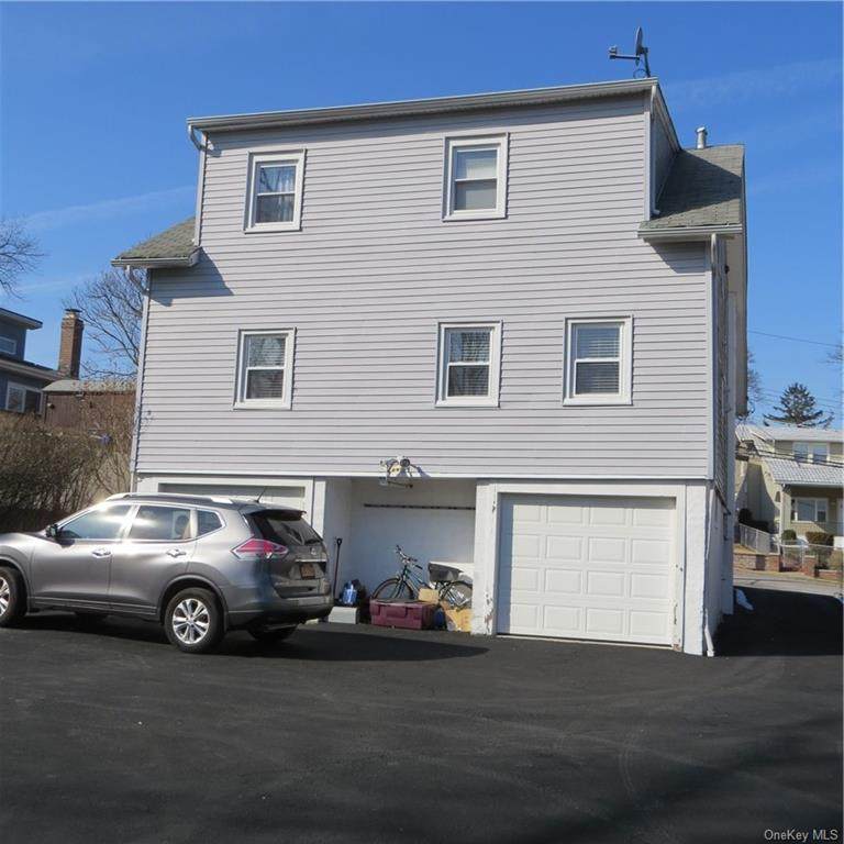 76 Halladay Avenue - Photo 1