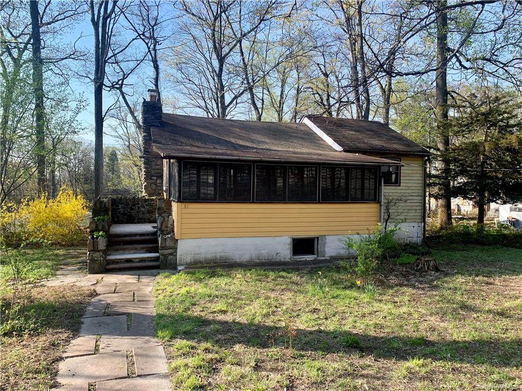 14 Sylvan Trail - Photo 1