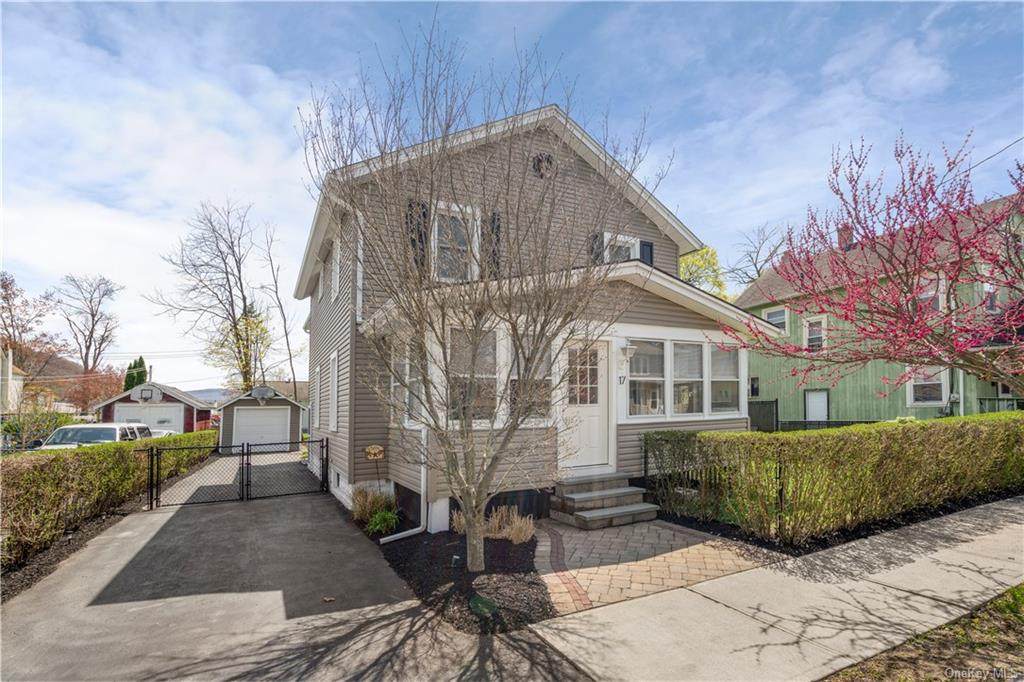 17 Center Street - Photo 1