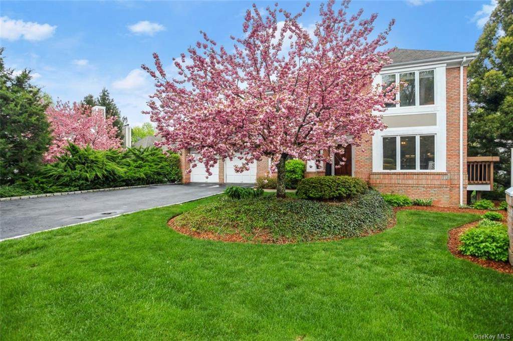 5 Stone Falls Court - Photo 1