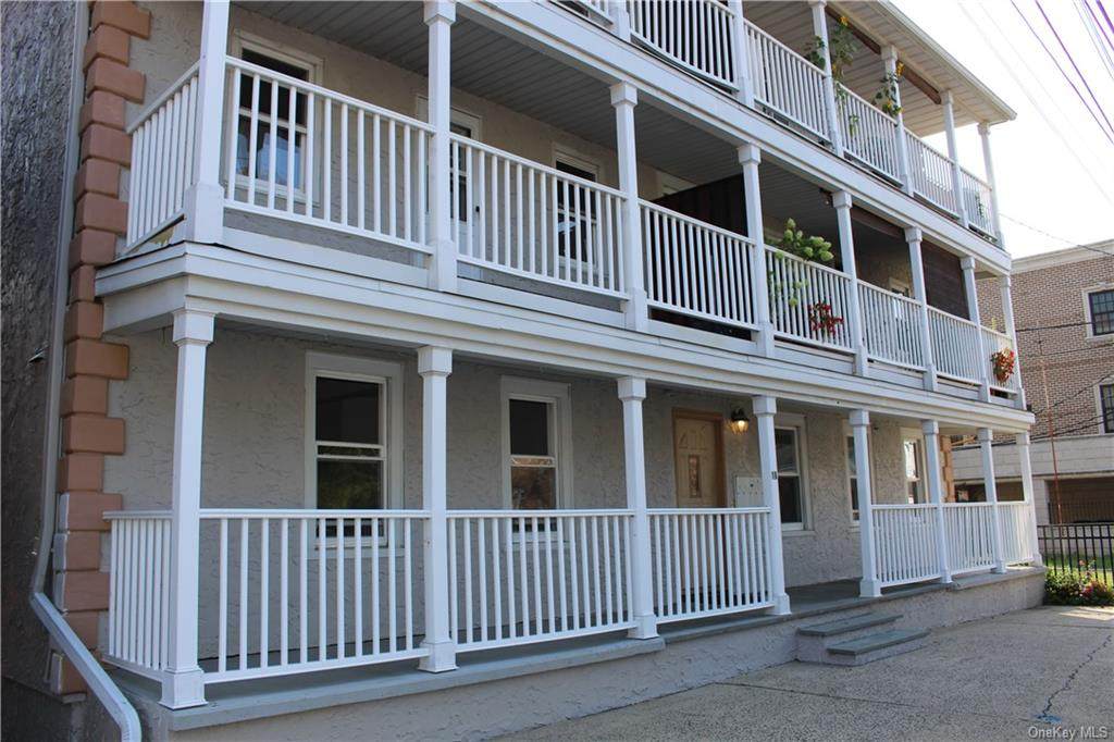 19 Purdy Street - Photo 1
