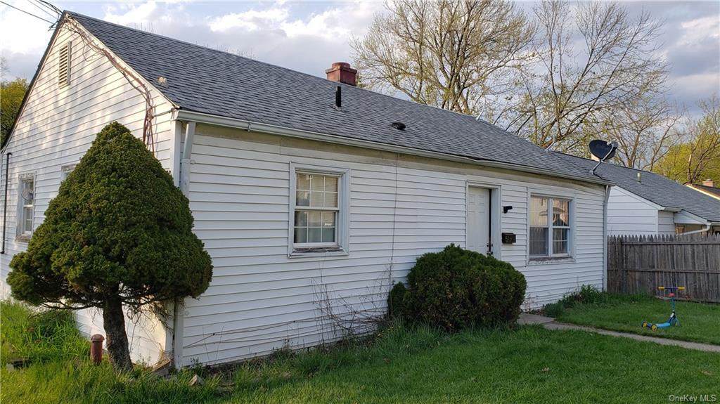 51 Benjamin Avenue - Photo 1