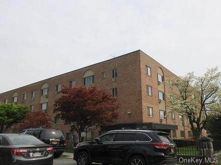 420 Palisade Avenue - Photo 1
