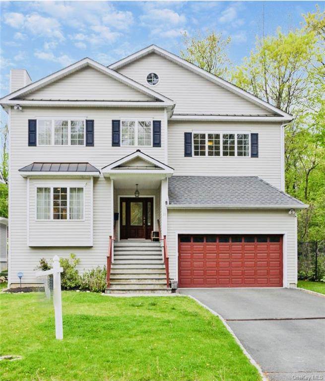 21 Railside Avenue - Photo 1