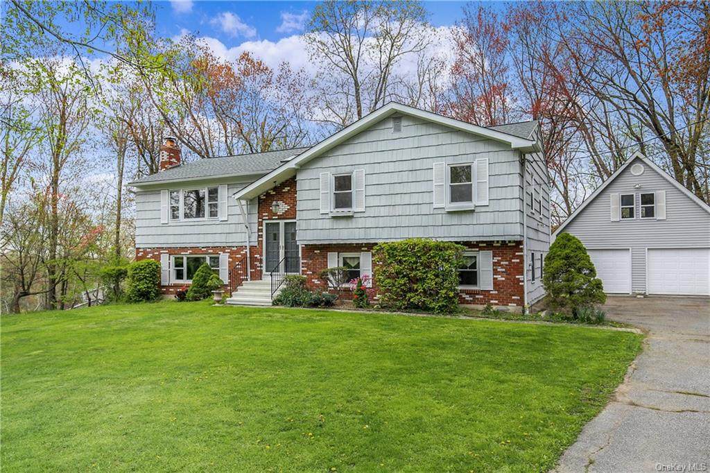 16 Willow Crest Drive - Photo 1